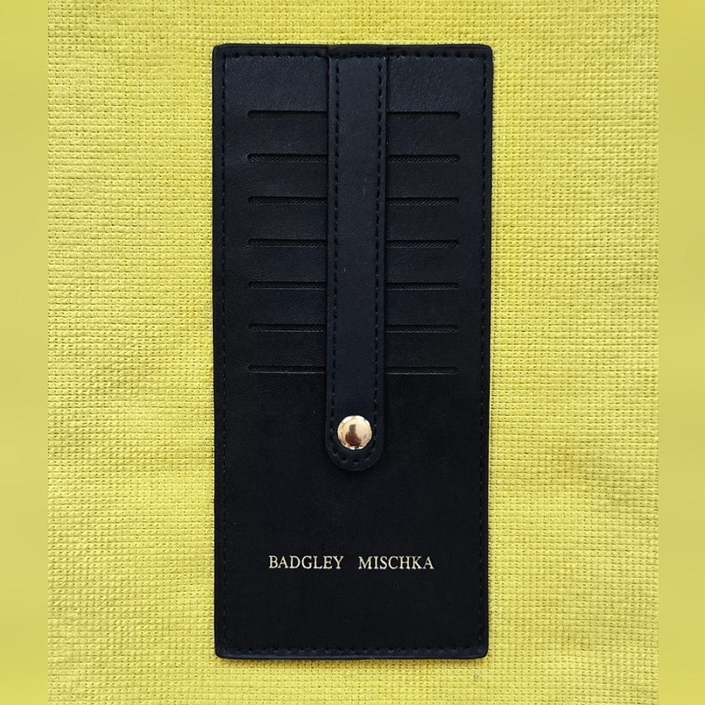Badgley Mischka 7 Slot Card Holder - NWOT